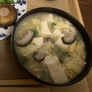 簡単　生シイタケと卵の中華スープ